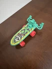 Vintage Teenage Mutant Ninja Turtles 1990 Mondo Gecko Skateboard Accessory TMNT
