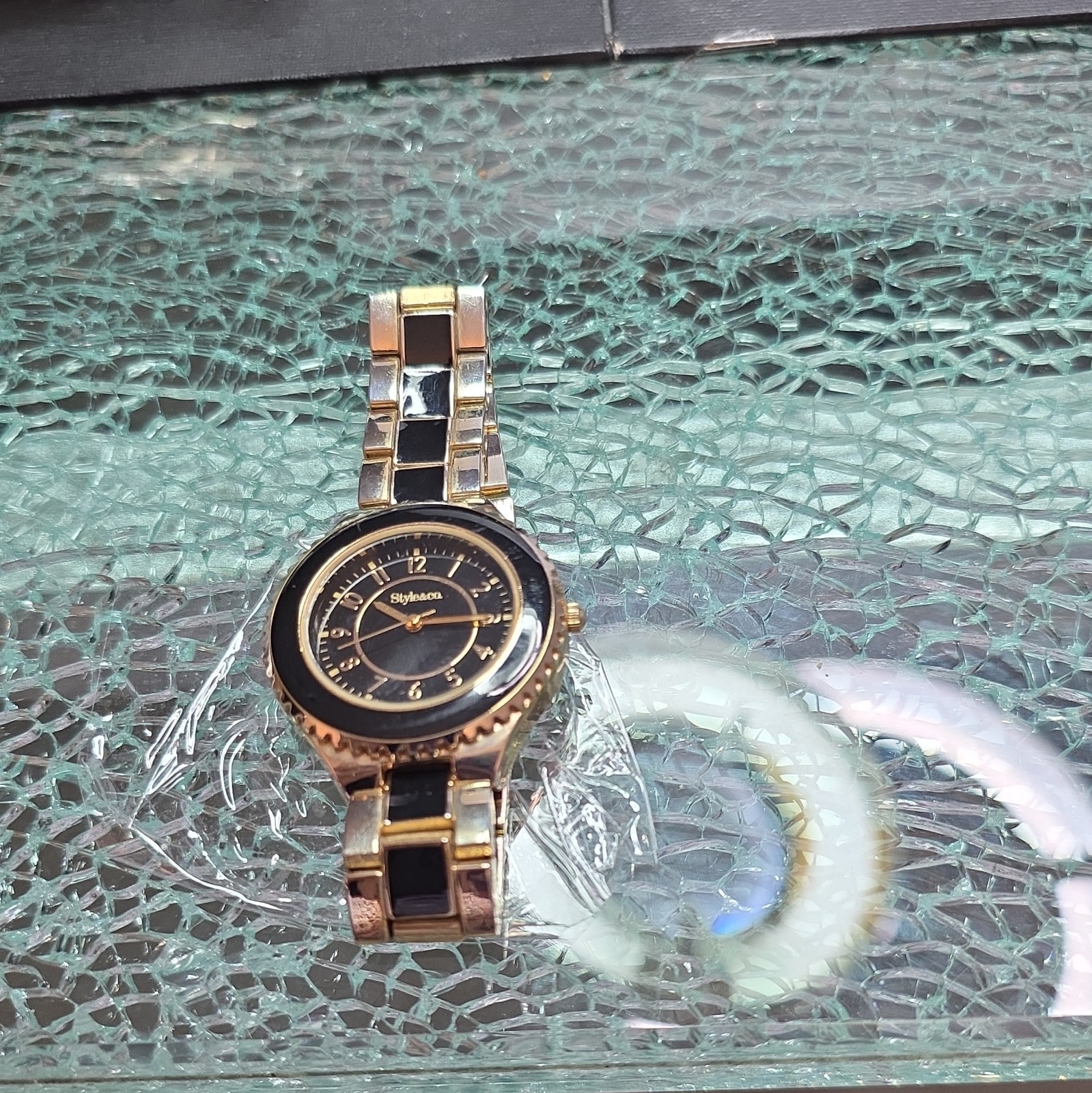 Style&co. Gold Black Quartz Analog Women's Dress Wristwatch Bracelet Band