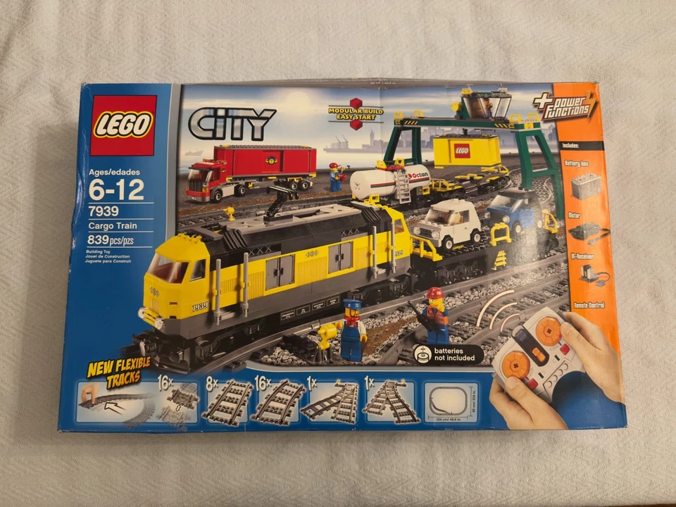 LEGO CITY: Tren de Carga (7939) nuevo en caja ligeramente dañada (ver fotos) Foto 2 de 2