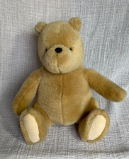 GUND Classic Pooh Winnie the Pooh Bear Plush 8"