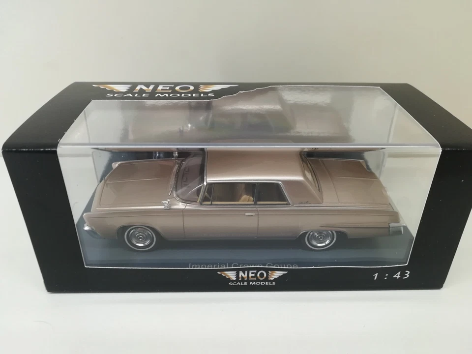 IMPERIAL Crown coupè - 1965 - NEO 1:43 - Immagine 2 di 4