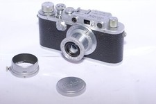 Leotax D IV rangefinder camera. circa 1950 MIOJ. Tokyo Opt. 5cm/3.5 lens. Hood