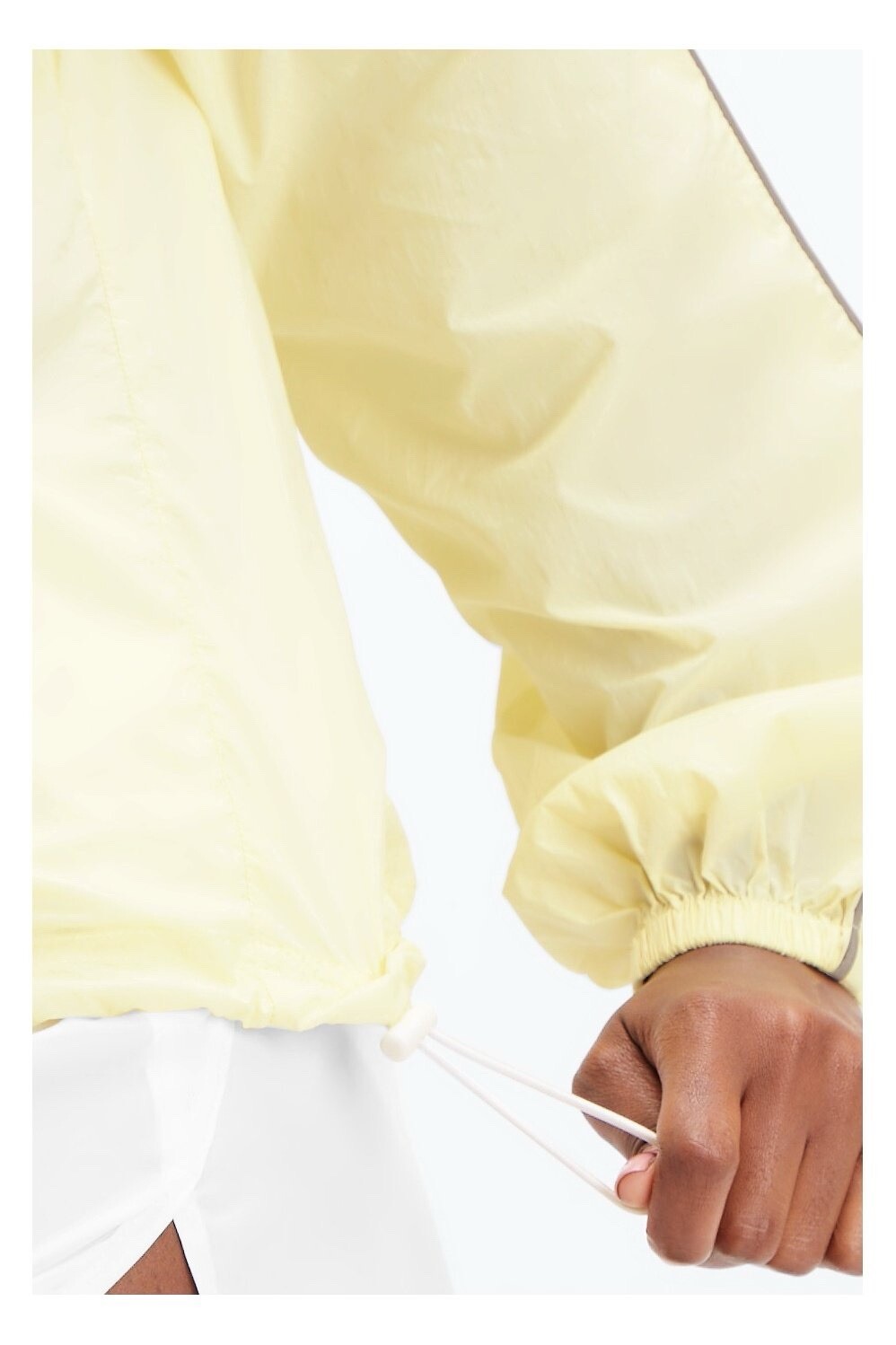 Fabletics Oversized Flyweight Windbreaker size Me… - image 3