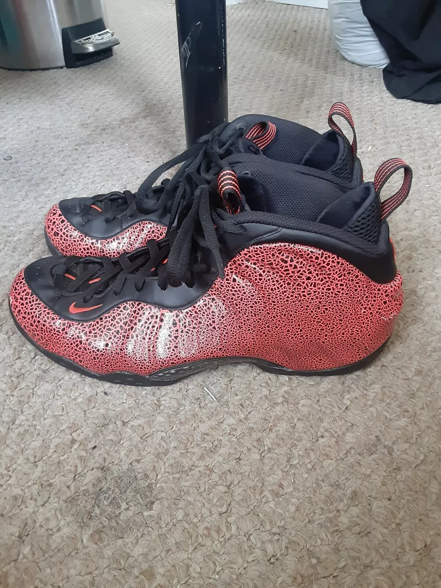 Nike foamposite lava top