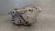Support moteur Peugeot 607