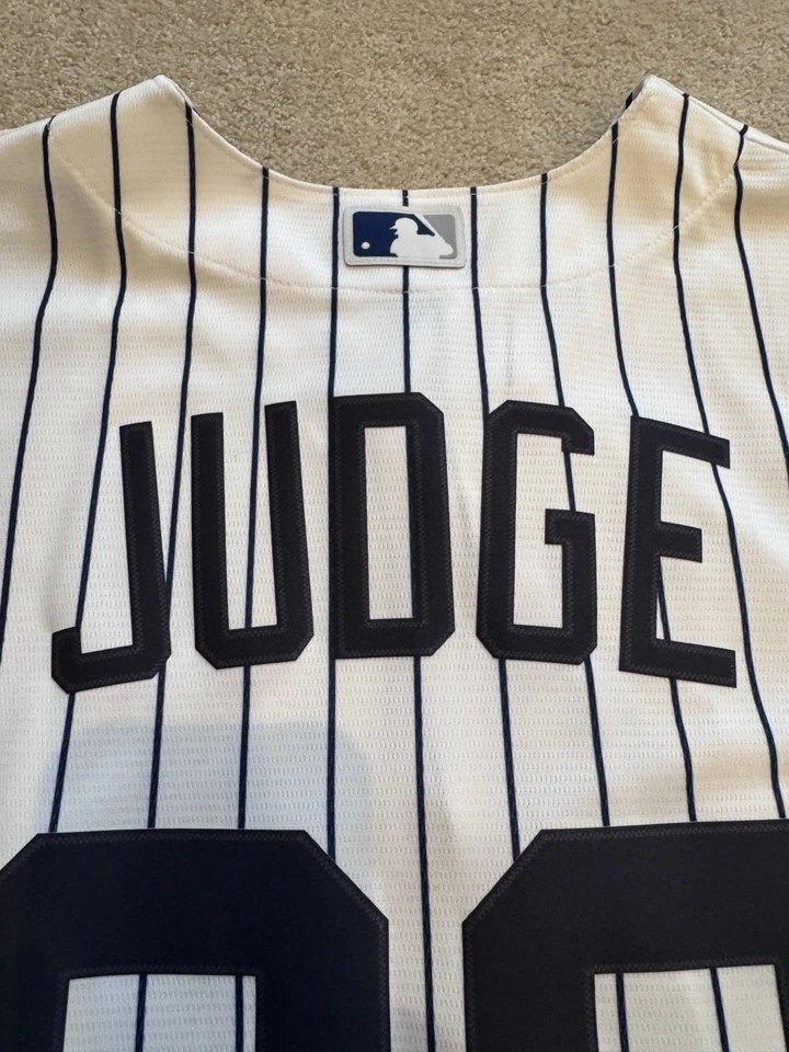 Nike New York Yankees Aaron Judge #99  Limited Vapor Jersey XL Autograph Sewn In - Image 4 of 4