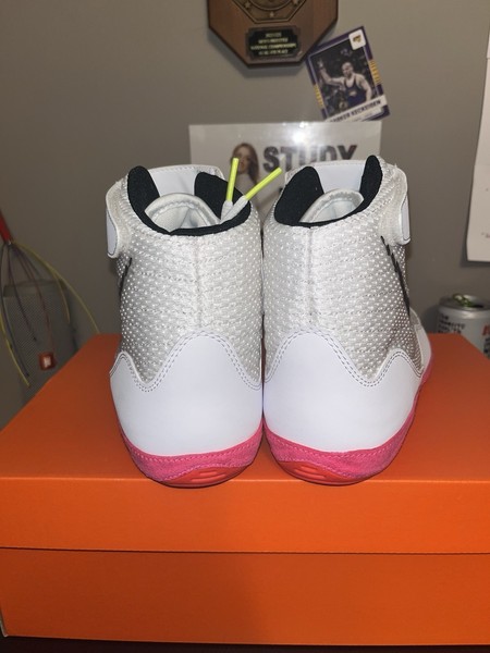 Talla 9.5 - Nike Tokyo Inflicts. Zapatos de Lucha Raros. OG. 4