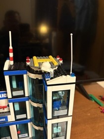 LEGO CITY: Police Station (7498)