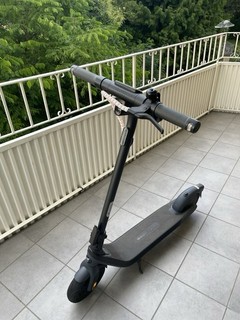 Ninebot E2 Pro E Scooter Schwarz klappbar mit Display Elektro Scooter
