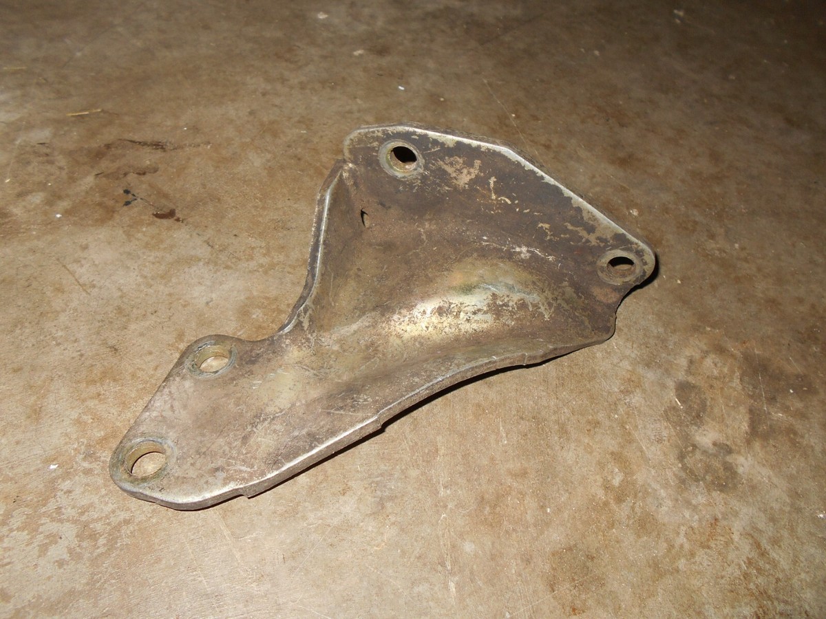 84-89 Nissan 300ZX 300 ZX VG30 Z31 Engine To Transmission Support