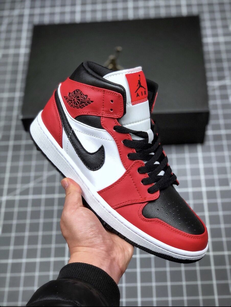 Nike Air Jordan 1 Mid Chicago Bred Toe Lost & Found Men Sz 8 Nike Air Jordan 1 Mid Chicago Bred Toe Lost & Found Men Sz 8