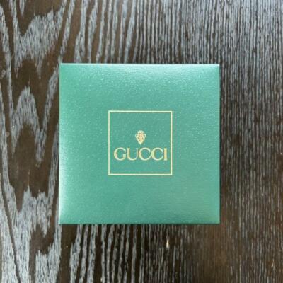 Gucci Change Bezel 12 Colors White/Gold Second hand Japan quartz
