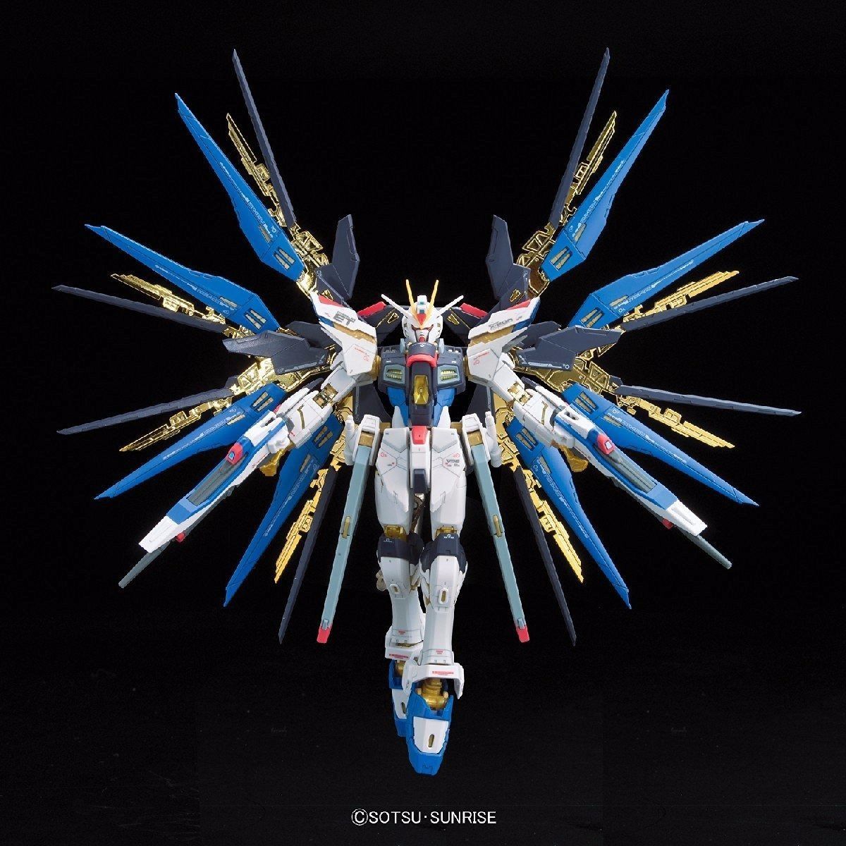 BANDAI RG 1/144 ZGMF-X20A STRIKE FREEDOM GUNDAM Model Kit Gundam