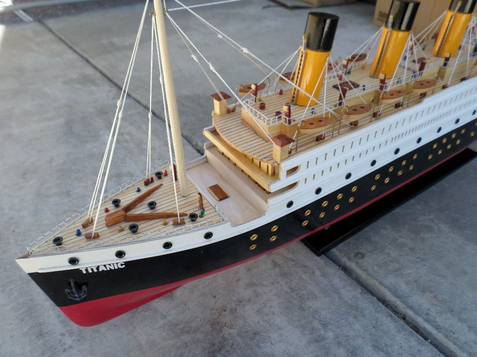 Titanic Wooden Model Cruise Ship – 16 Inch Handcrafted Ocean Liner