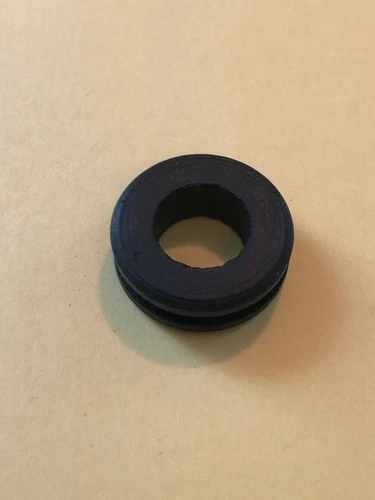 Rubber Grommet 1" OD 9/16 ID