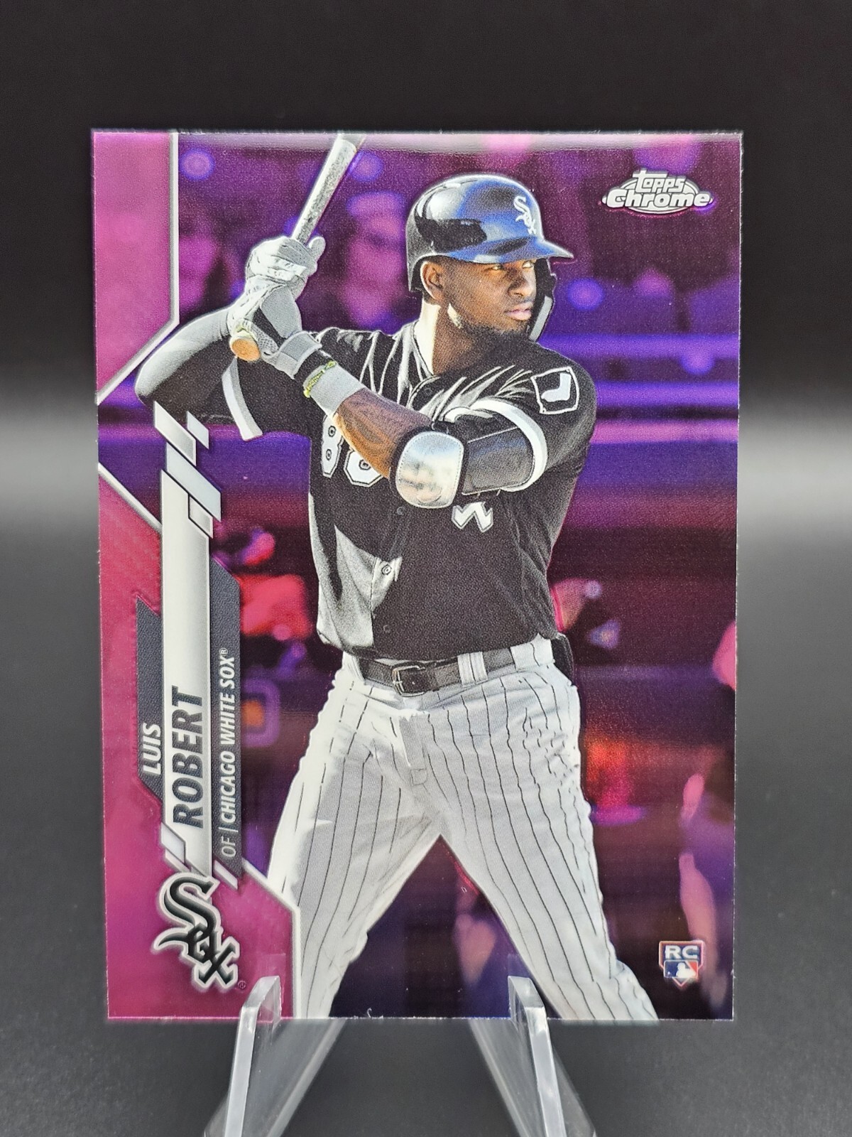 Luis Robert Rookie - 2020 Topps Chrome, Pink Refractor #60