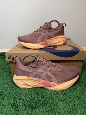 Asics Novablast 5 Laufschuhe weinrot orange Turnschuhe Hyrox Gym Gr. UK 6,5