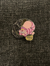 DISNEY ALICE IN WONDERLAND CHESHIRE CAT DISNEY REWARDS PIN