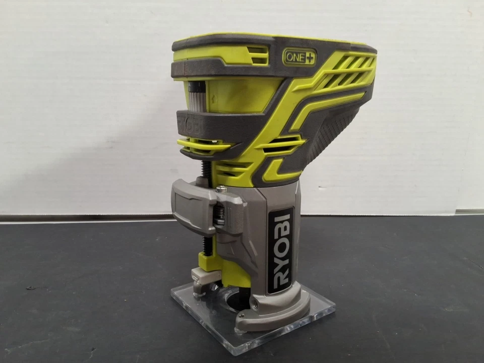Router Ryobi One+ P601 18v Foto 3 de 4