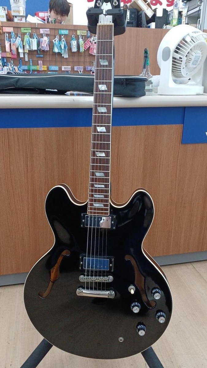 epiphone riviera  black ピアレス Open Box Epiphone Limited Edition Riviera Custom P93 Black