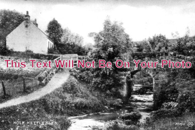 SC 3511 - Hole Kettle Glen, Kingskettle, Scotland c1932