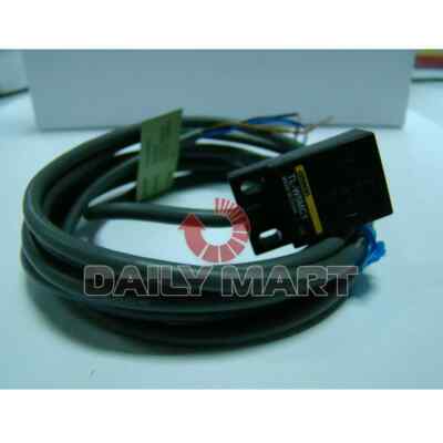OMRON TL-W5MC1 PLC AUTOMATION INDUCTIVE PROXIMITY SENSORS NEW #Z