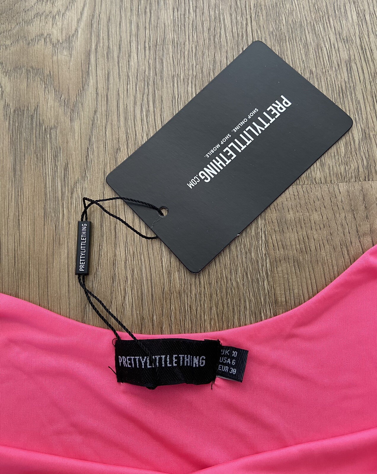 BNWT Women’s Pretty Little Thing fluorescent pink sleeveless bodysuit