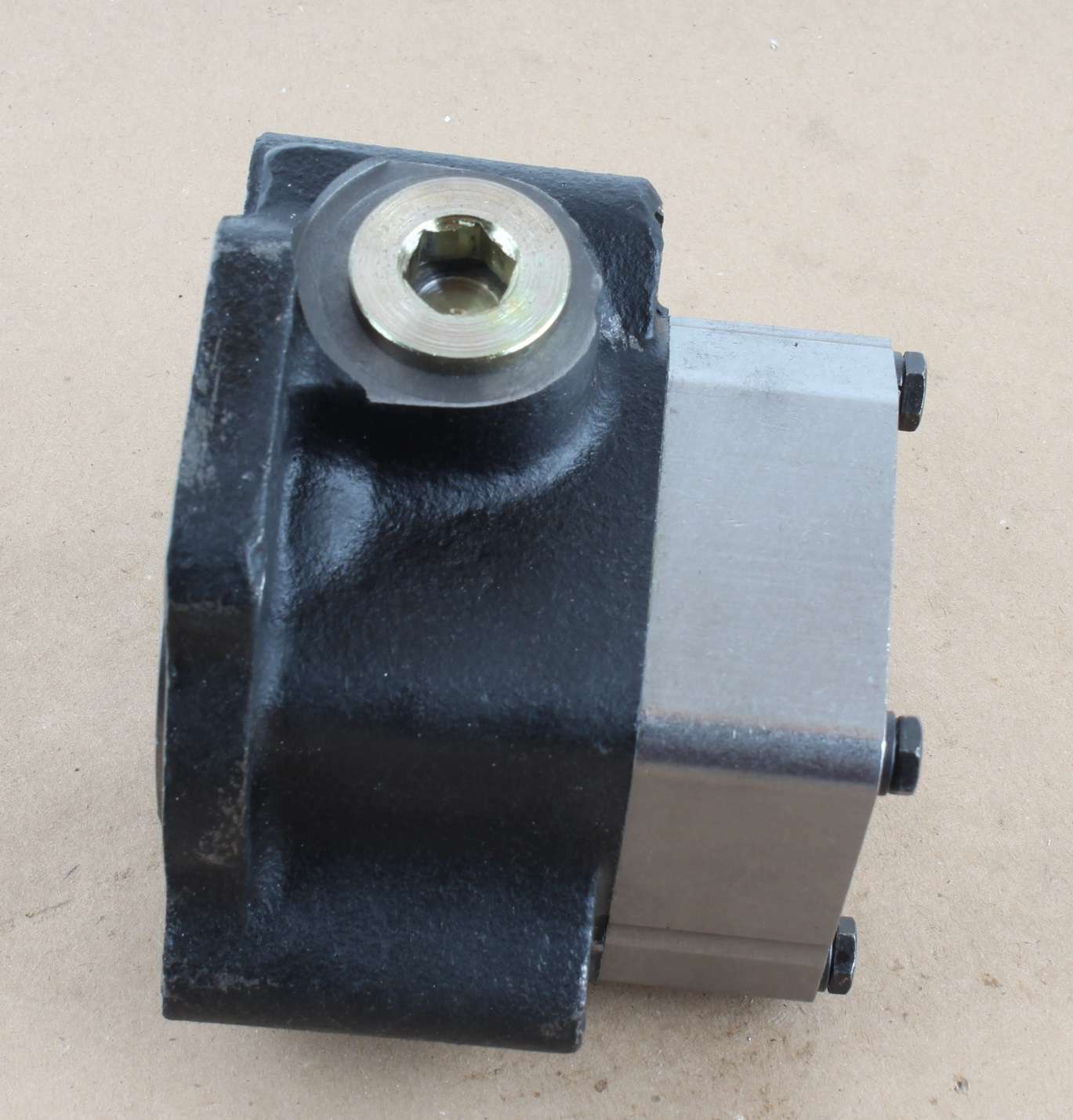 New A6654 Eaton Fuller Oil Pump Assembly eBay