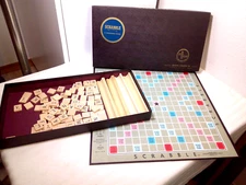 VINTAGE SCRABBLE GAME SELCHOW & RIGHTER CO 1948, 1949, 1953