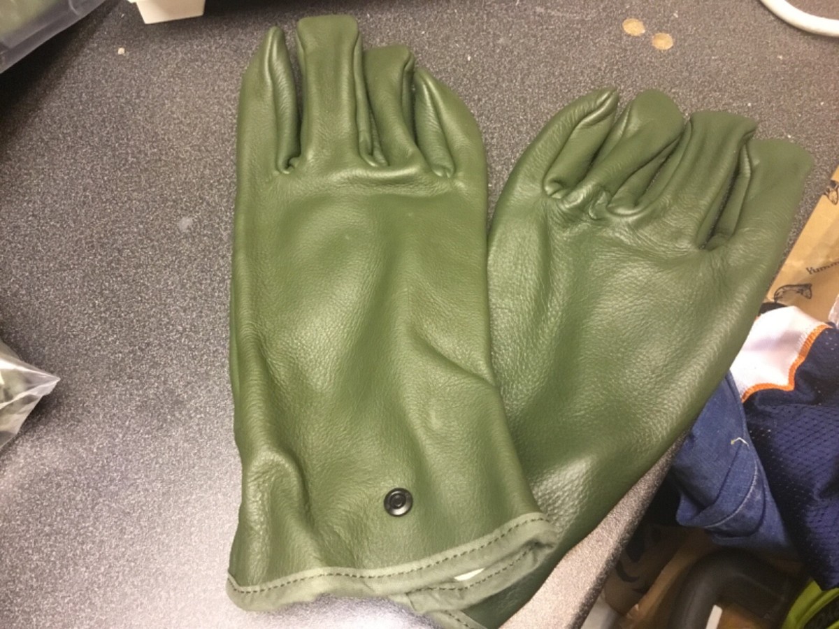 Pilot Gloves Authentic French Army Leather Gloves – Olive Drab