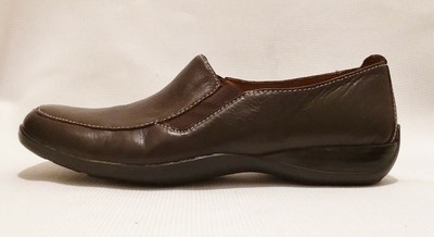 naturalizer slip on shoes