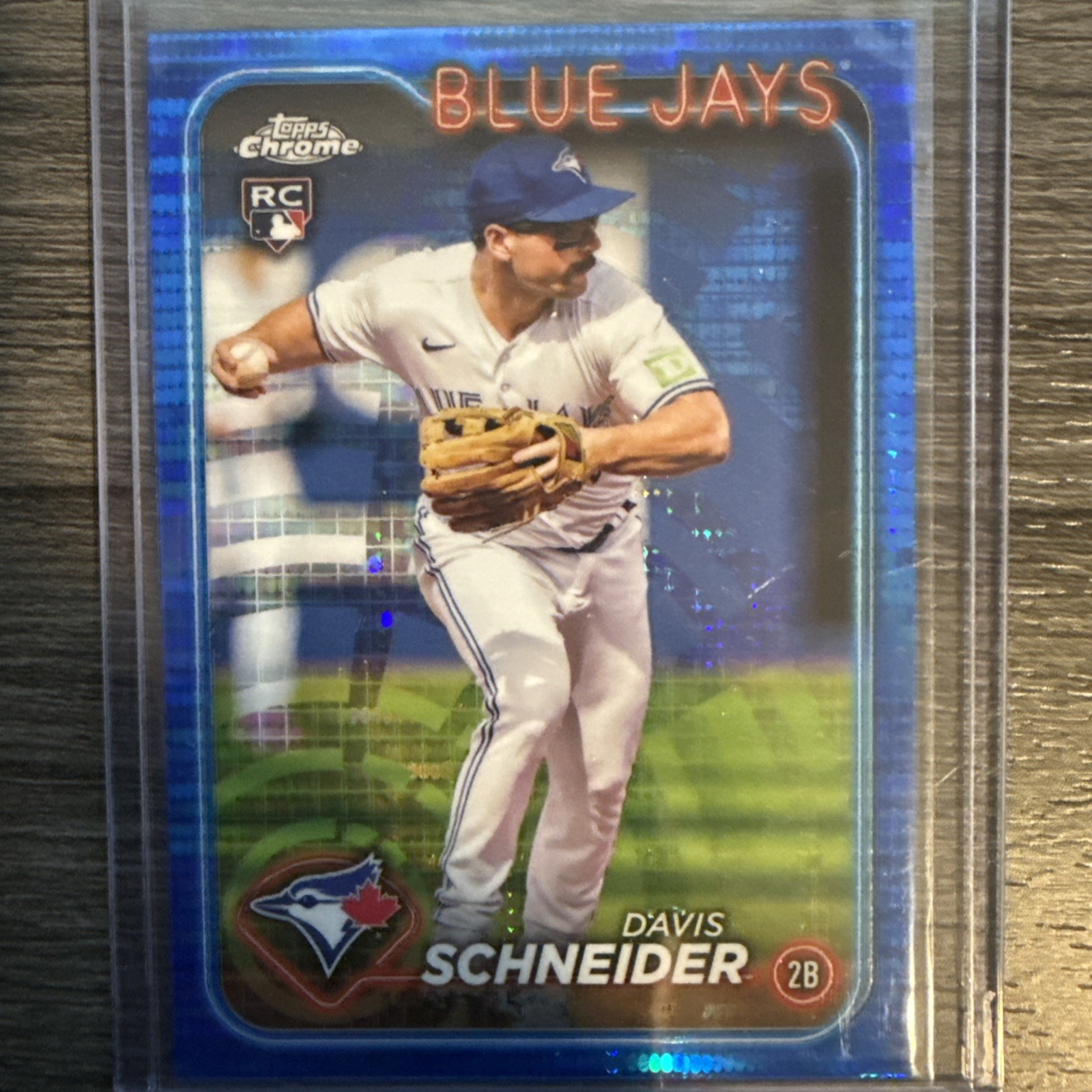 2024 Topps Chrome - Davis Schneider #290 Blue Sonar Refractor /125 (RC)