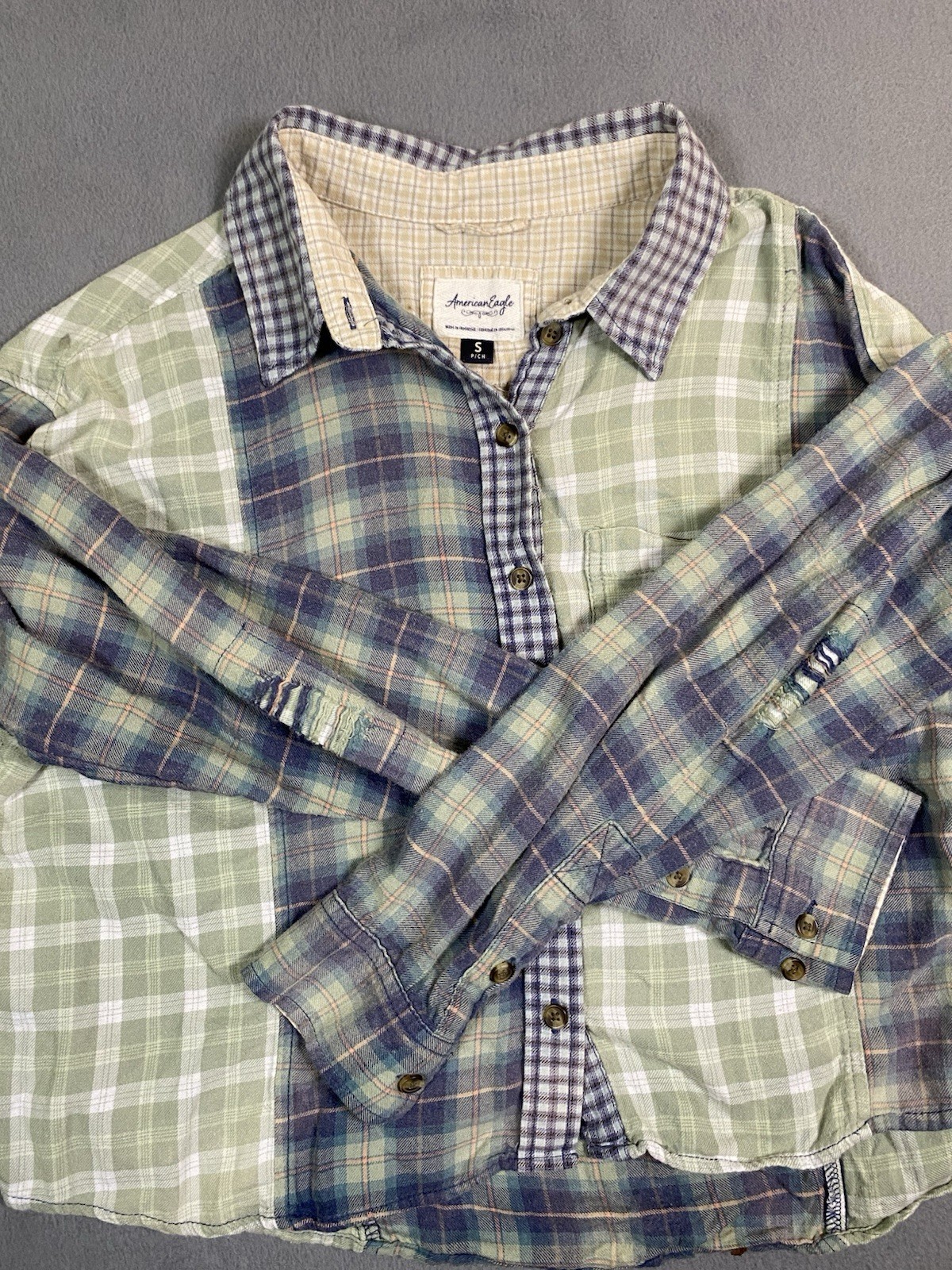 American Eagle Women’s S Patchwork Distressed Cro… - image 2