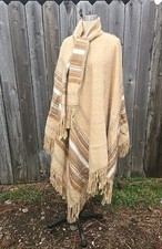 Alpaca Wool Beige Creme Color Poncho Cape Shawl scarf Made In Puru