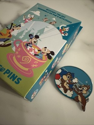 Disney Mickey Mouse and Friends ''Best Day Ever'' Mystery Pin - CHIP N DALE