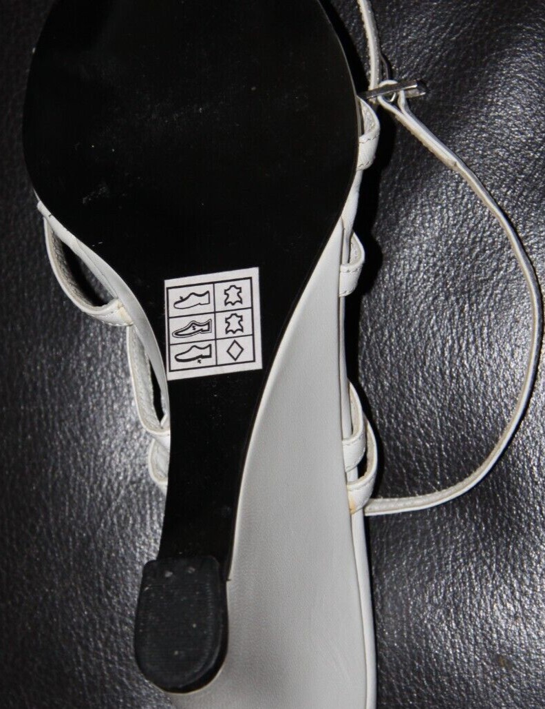 APL Sandali bianchi taglia EU 36 UK 3 NUOVI