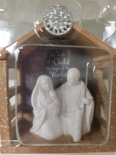HALLMARK 2015 HOPE OF THE WORLD CHRISTMAS ORNAMENT BRAND NEW - Picture 4 of 8