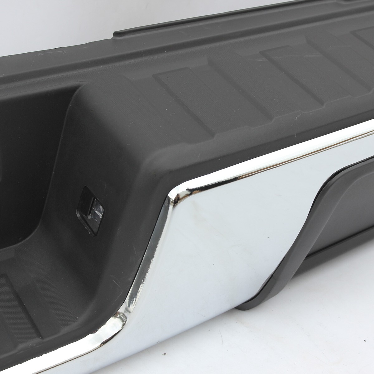 NEW Painted - Rear Step Bumper Assembly Fits 2015-2022 Chevy Colorado GMC Canyon