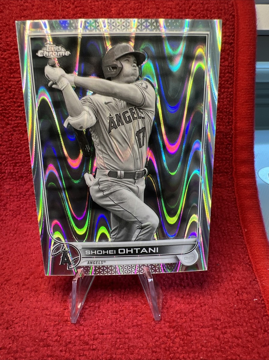2022 Topps Chrome Sonic Shohei Ohtani #1 Black & White RayWave
