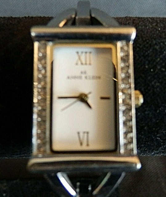 ANNE KLEIN 10/9517 Y121E BRACELET SILVER TONE BAND Watch, New Battery