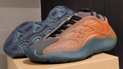 adidas Yeezy 700 V3 Copper Fade (Size 8) - 2021 YZY SUPPLY