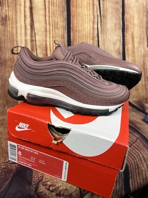 Nike Women's Air Max 97 Lace Up Athletic Shoes Size 6 Purple Smoke AQ8760-200