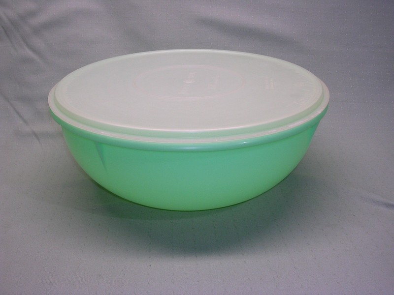 Tupperwaren"Fix-N-Mix" with Lid, Turquoise, 274-5 Bowl and 274-3 Lid