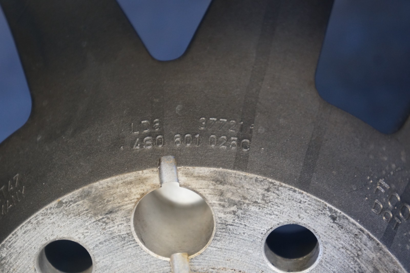 Audi R8 2017-2023 REAR Wheel P/N 4S0601025AB