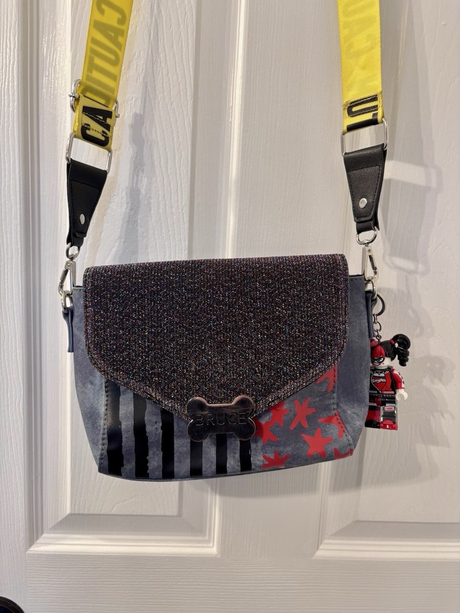 Bioworld Birds of Prey Harley Quinn Shoulder Bag Crossbody  display picture 1