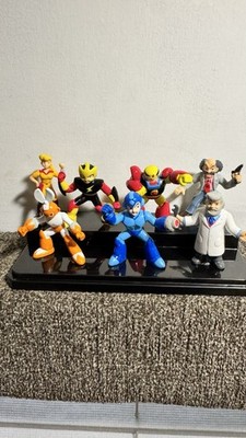 Mega Man 1995 Capcom Mini Action Figure PVC Lot Of  7