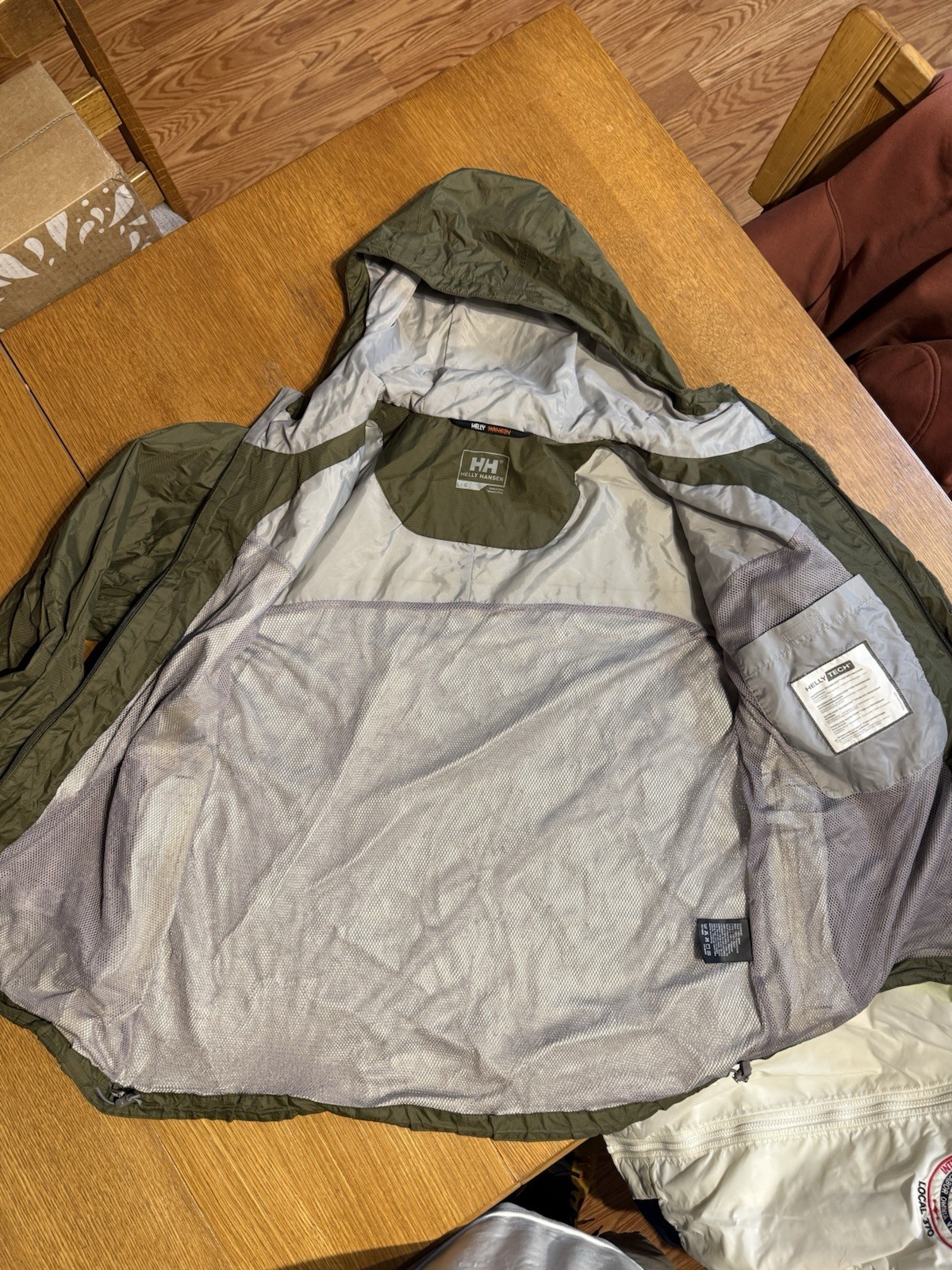 Helly Hansen HellyTech Packable Rain Jacket Mens … - image 8