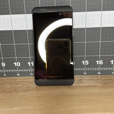 BlackBerry Z10 STL100-3 16GB Black (Verizon 17C9 - 17C9
