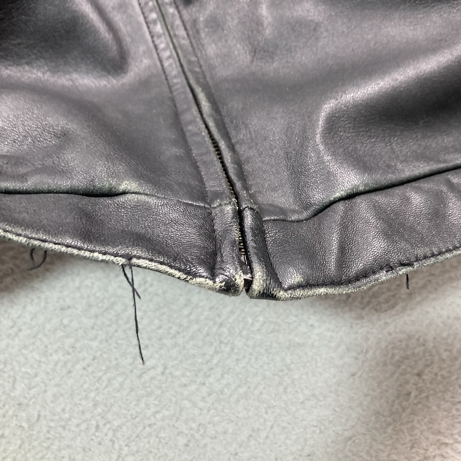 Vintage Wilsons Pelle Studio Leather Jacket Men XL Black Lined Zip Bomber thumbnail 14