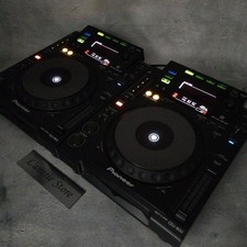 Pair 2x Pioneer CDJ-900 Professional DJ Multi Player Digital Turntable CDJ900 JP